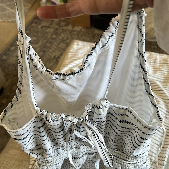 BEBE SMOCKED WAIST HALTER WHITE/BLACK JUMPSUIT SIZE S - Picture 7 of 12